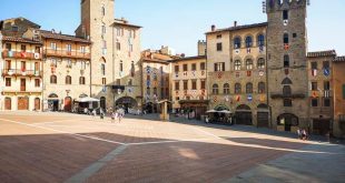 Arezzo - piazza Grande